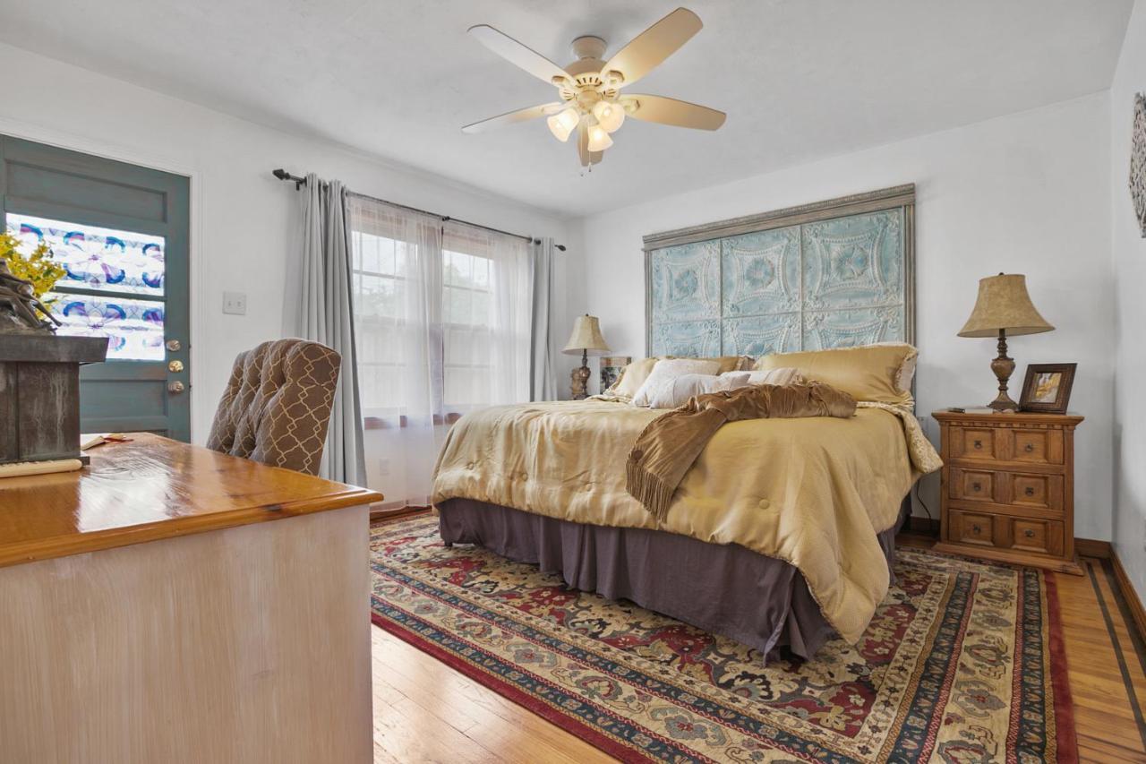 Luxury Oasis- 1 Bedroom Romantic Getaways Lubbock Luaran gambar
