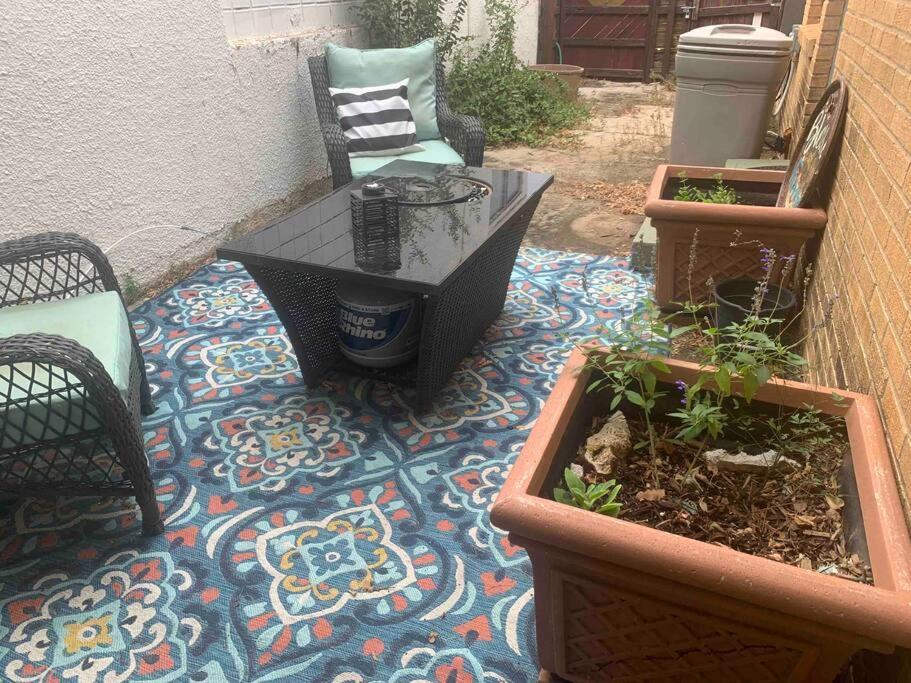 Luxury Oasis- 1 Bedroom Romantic Getaways Lubbock Luaran gambar