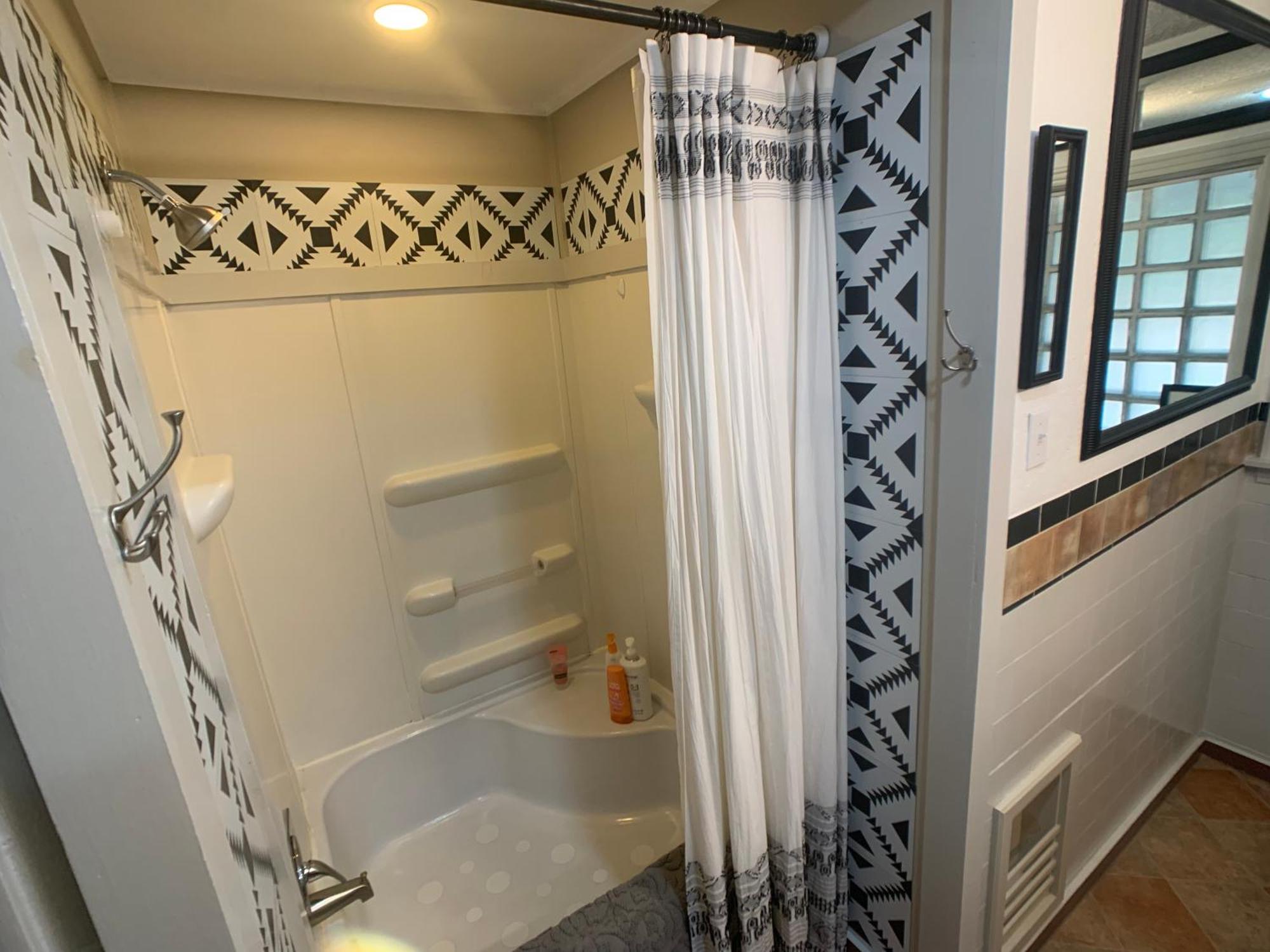 Luxury Oasis- 1 Bedroom Romantic Getaways Lubbock Luaran gambar